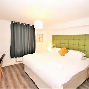 3* Pensión The Aldgate