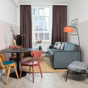  Apartamento Bob W Commercial House